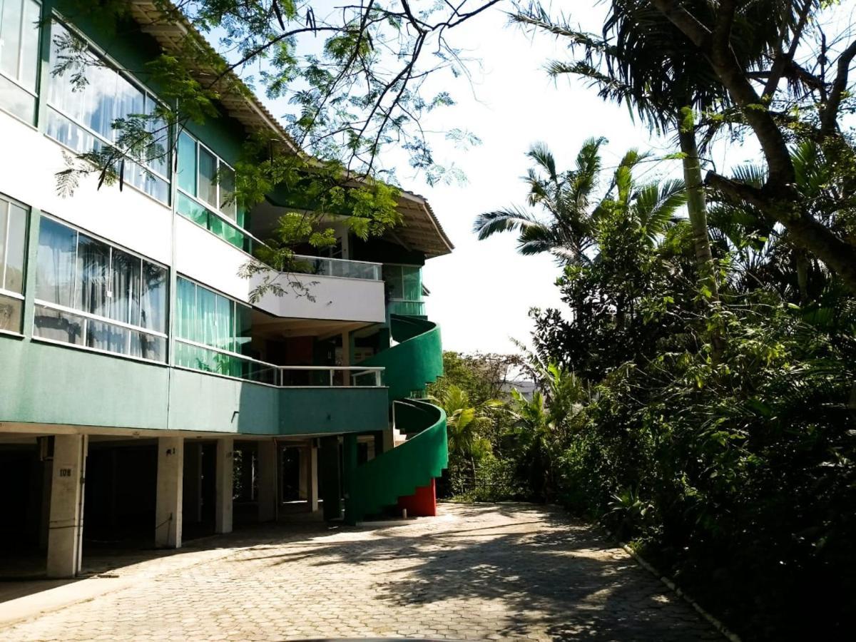 Praia de Bombinhas Res Solar das Bromélias Extérieur photo